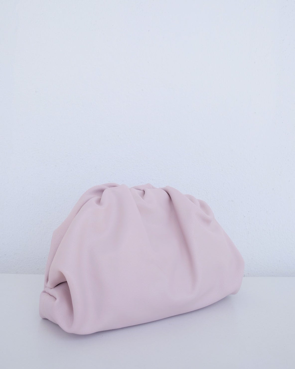Cora Clutch - Baby Pink