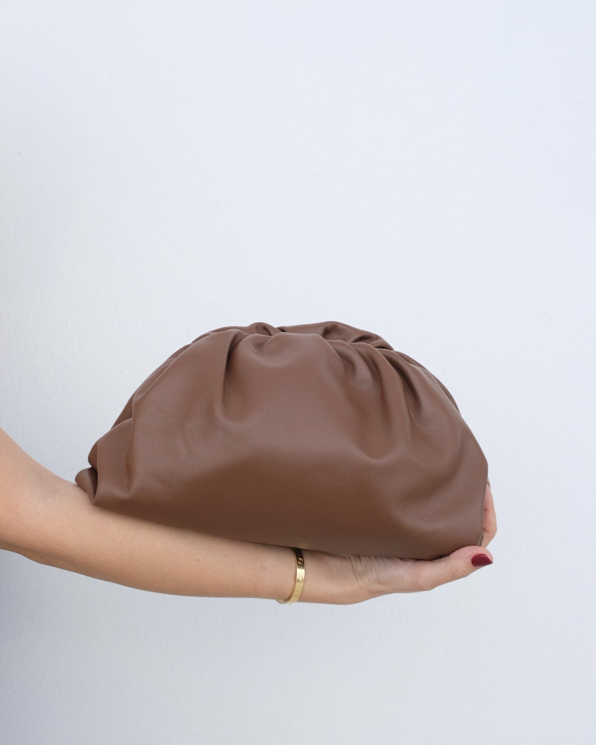 Cora Clutch - Chocolate
