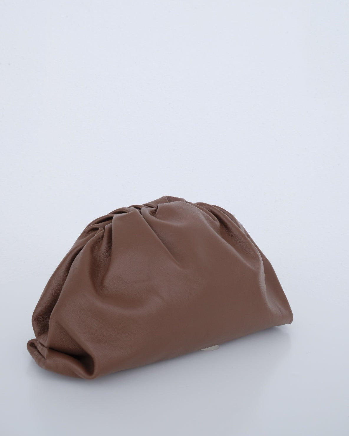 Cora Clutch - Chocolate