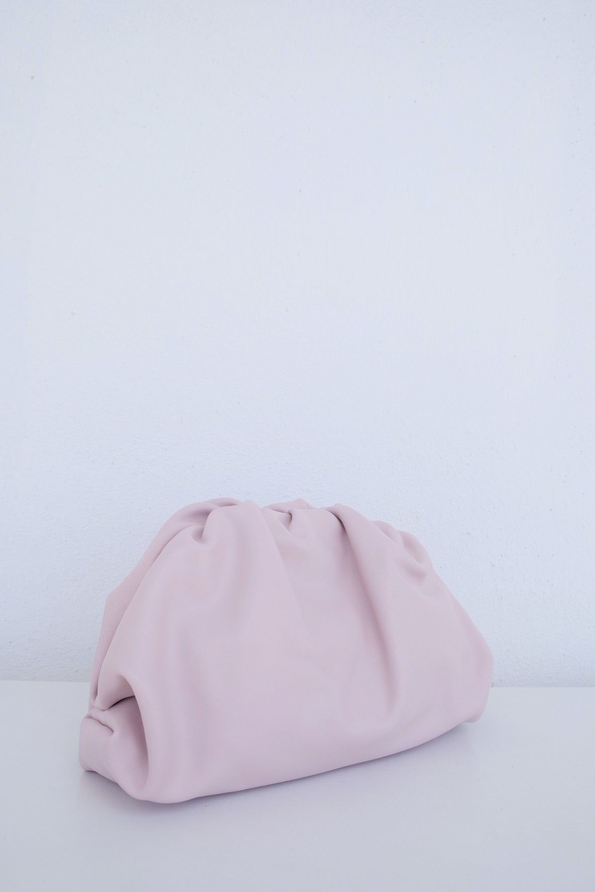 Cora Clutch - Baby Pink