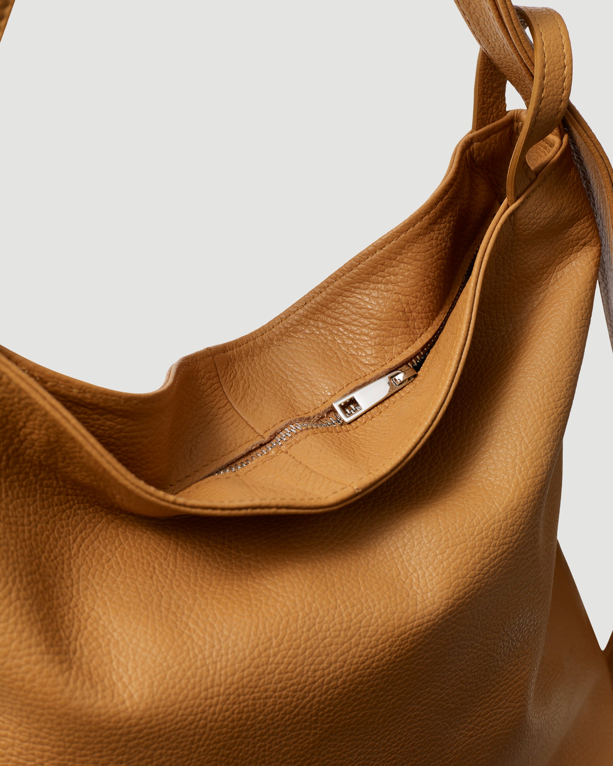 Bianca Backpack - Camel
