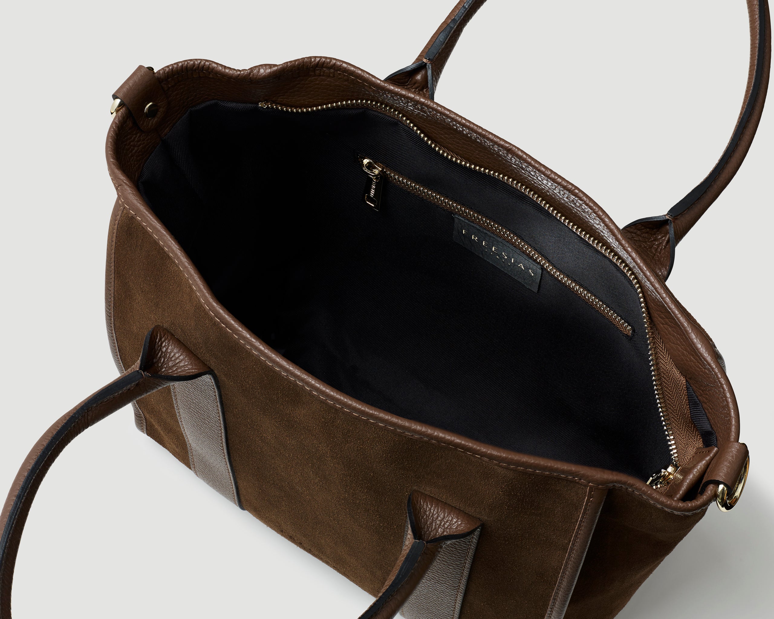 Charlotte Large - Walnut Brown