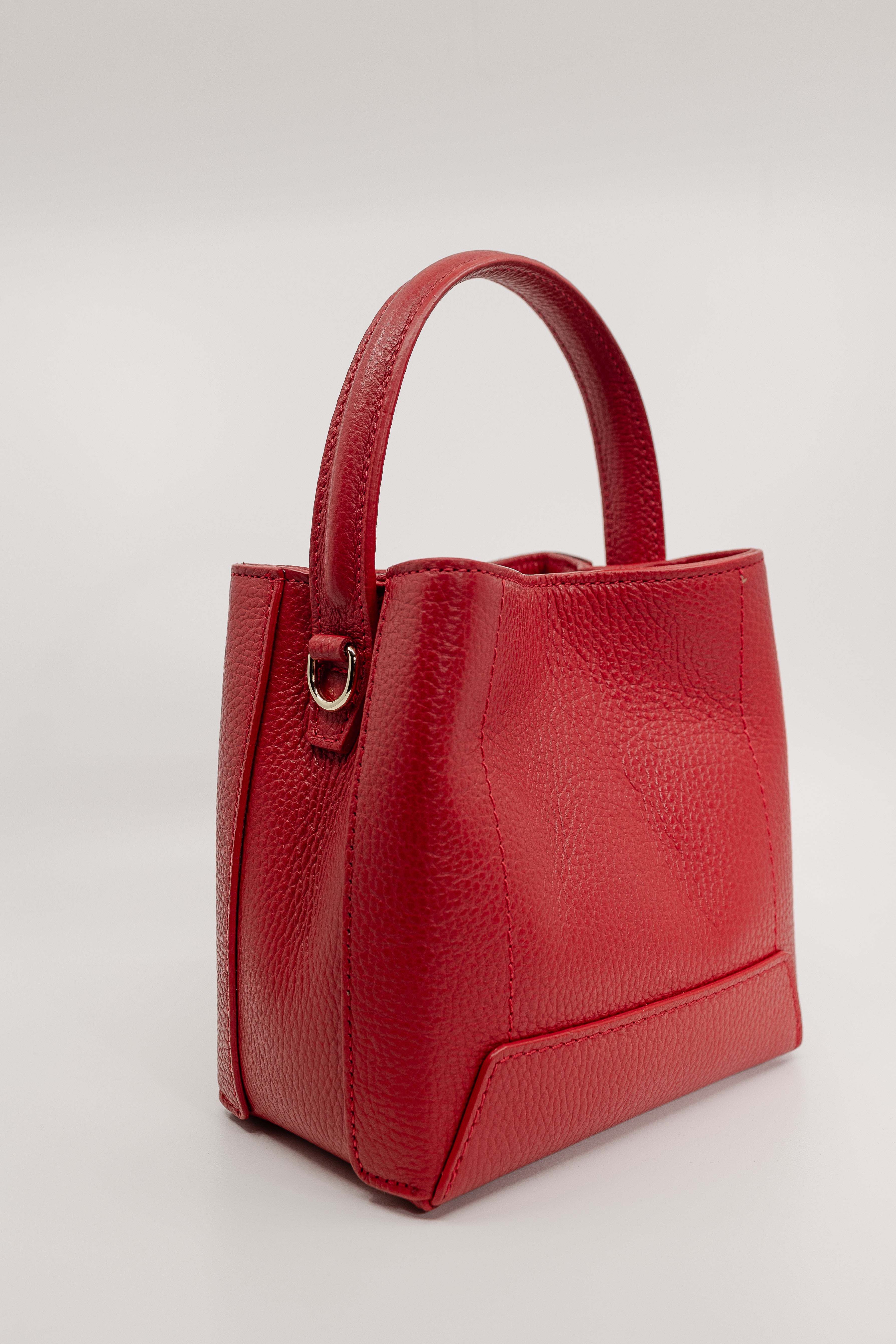 Sofia Small  - Red