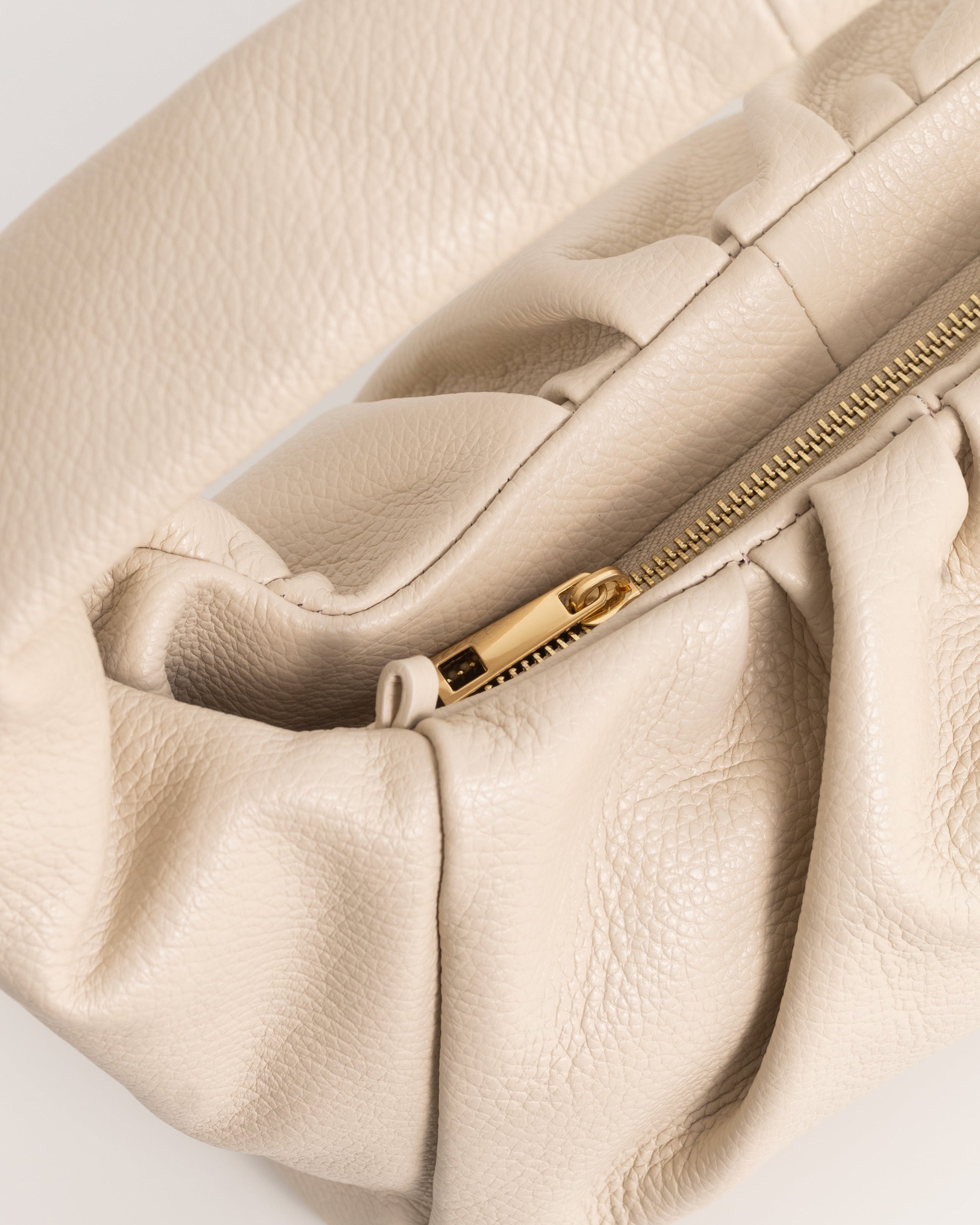 Phoebe Large - Cream